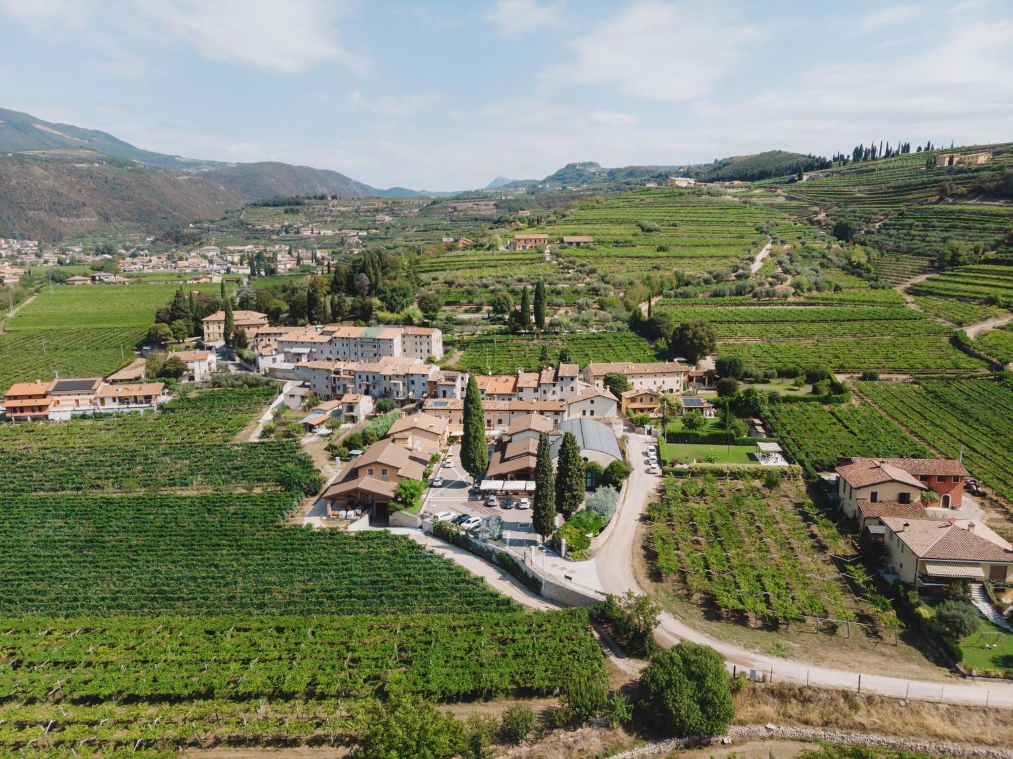 Agriturismo Valentina Cubi Fumane Exterior foto